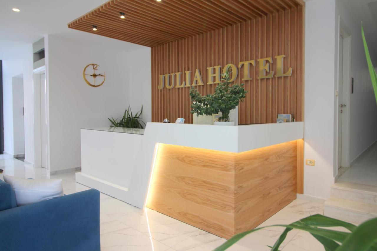 Julia Hotel Sarandë Exterior foto